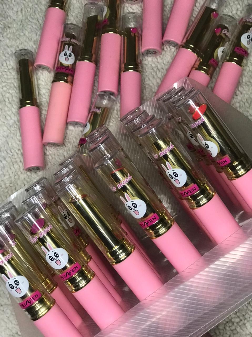 High quality Moisturizing Lipstick (Pack of 12 Lipsticks)