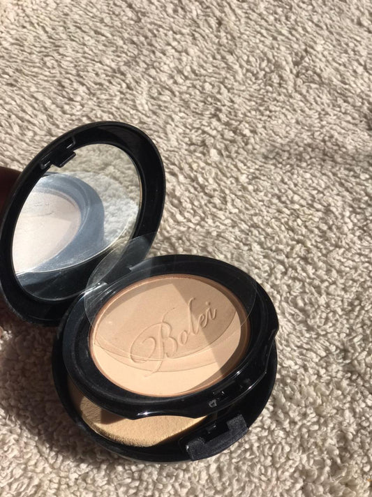 Mistine wings Extra Cover Super Powder