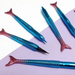 Black mermaid Eyeliner / waterproof / long lasting