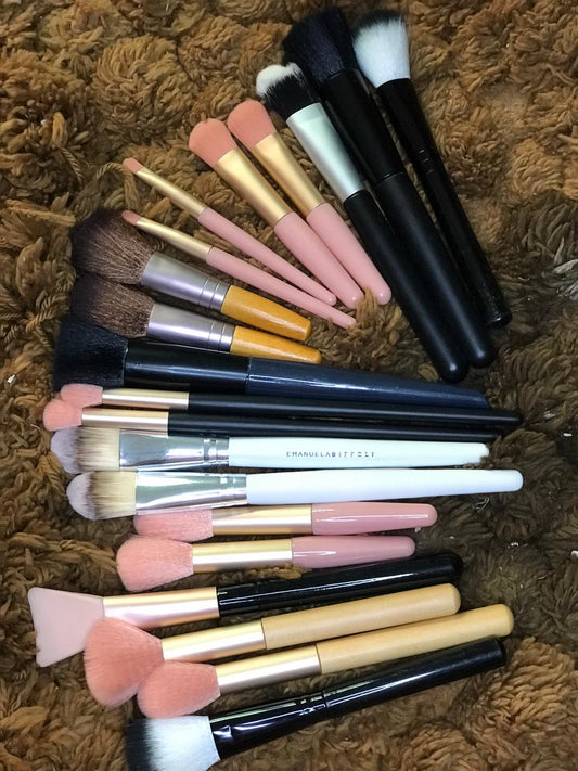 Premium quality make-up brushes